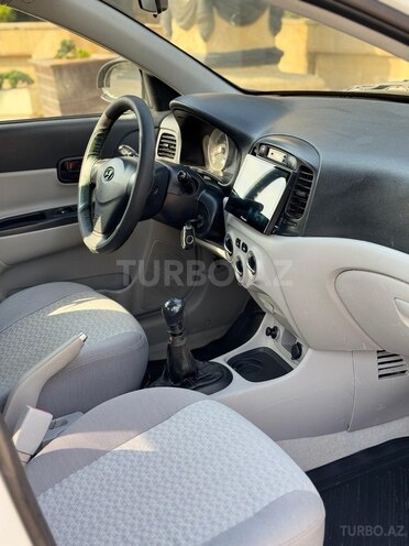 Hyundai Accent 2009, 224,000 km - 1.6 l - Bakı