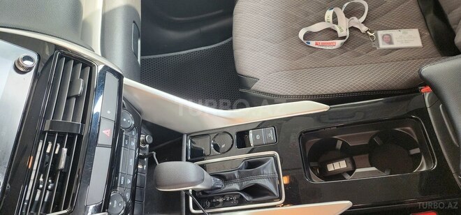 Mitsubishi Eclipse Cross 2024, 15,000 km - 2.0 л - Bakı