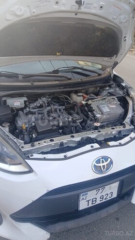 Toyota Aqua 2019, 148,000 km - 1.5 л - Bakı