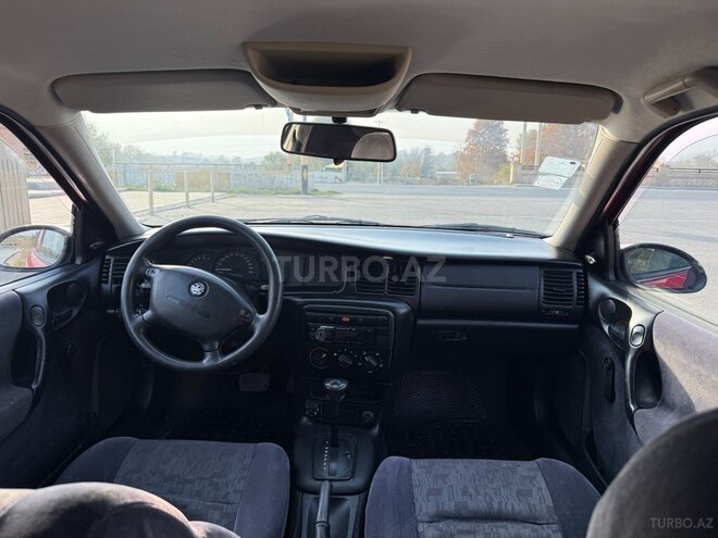 Opel Vectra 2000, 250,000 km - 1.6 л - Qazax