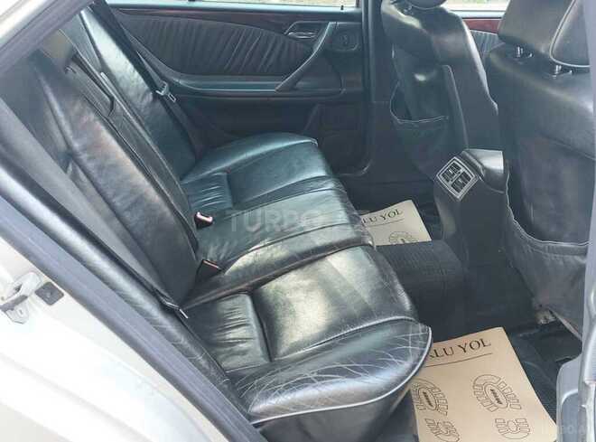 Mercedes E 220 1999, 472,000 km - 2.2 l - Bakı