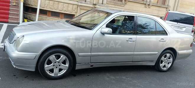 Mercedes E 220 1999, 472,000 km - 2.2 l - Bakı