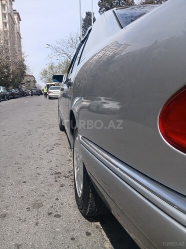 Mercedes E 280 1998, 421,563 km - 2.8 л - Bakı
