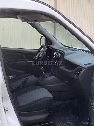 Fiat Doblo 2016, 180,160 km - 1.3 l - Bakı