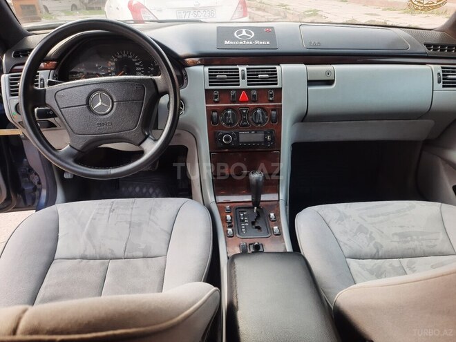 Mercedes C 230 1998, 270,000 km - 2.3 л - Bakı
