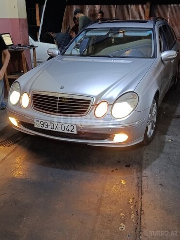 Mercedes E 320 2003, 328,000 km - 3.2 l - Ağcabədi