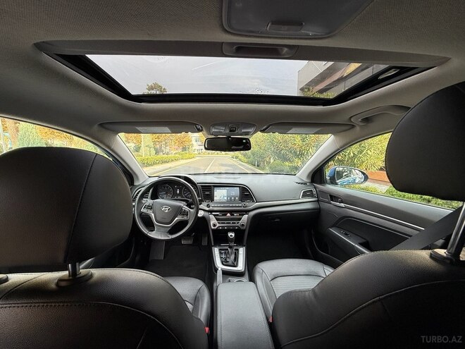 Hyundai Elantra 2016, 93,414 km - 2.0 л - Balakən