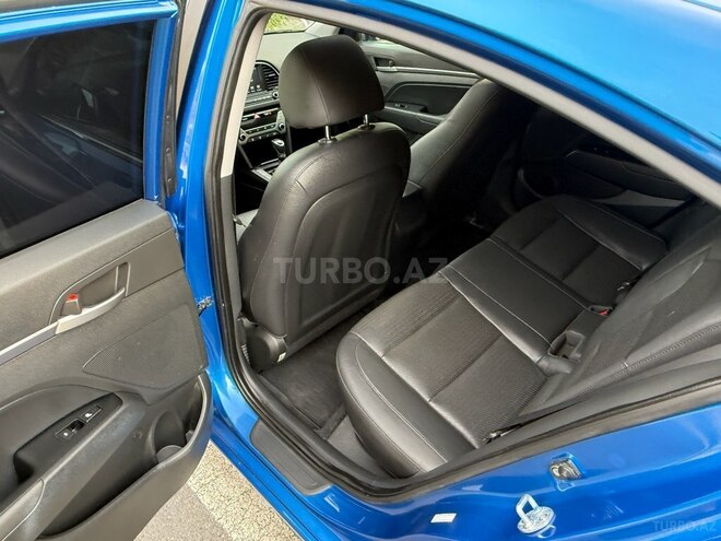 Hyundai Elantra 2016, 93,414 km - 2.0 л - Balakən