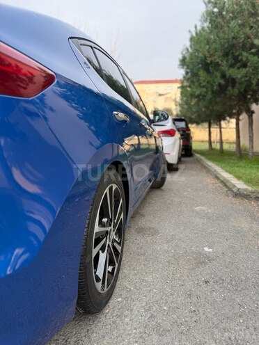 Hyundai Elantra 2016, 93,414 km - 2.0 л - Balakən
