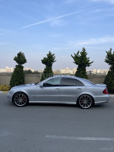 Mercedes E 270 2003, 486,092 km - 2.7 л - Bakı