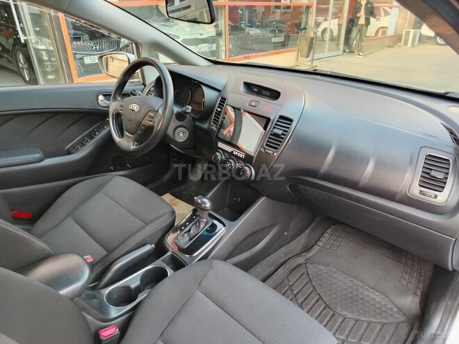 Kia Forte-19