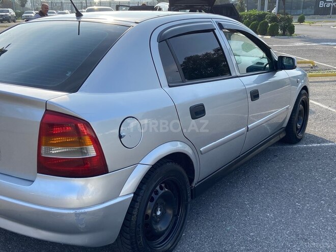 Opel Astra 2000, 430,000 km - 2.0 l - Bakı