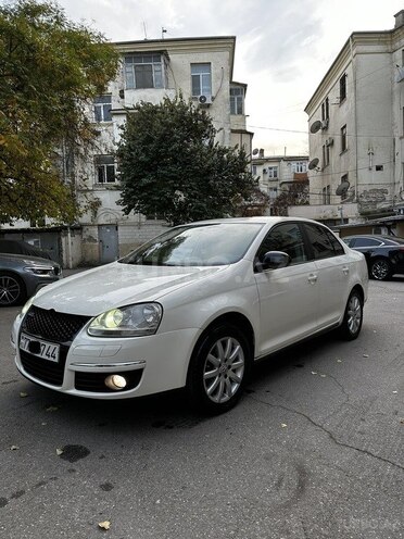 Volkswagen Jetta 2008, 146,000 km - 1.6 л - Bakı