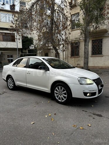 Volkswagen Jetta 2008, 146,000 km - 1.6 л - Bakı