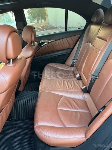 Mercedes E 220 2006, 430,000 km - 2.2 l - Bakı