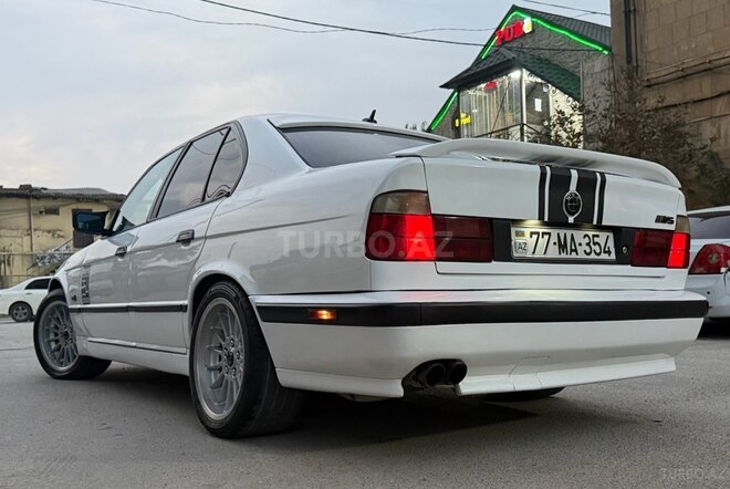 BMW 525 1990, 232,126 km - 2.5 l - Bakı