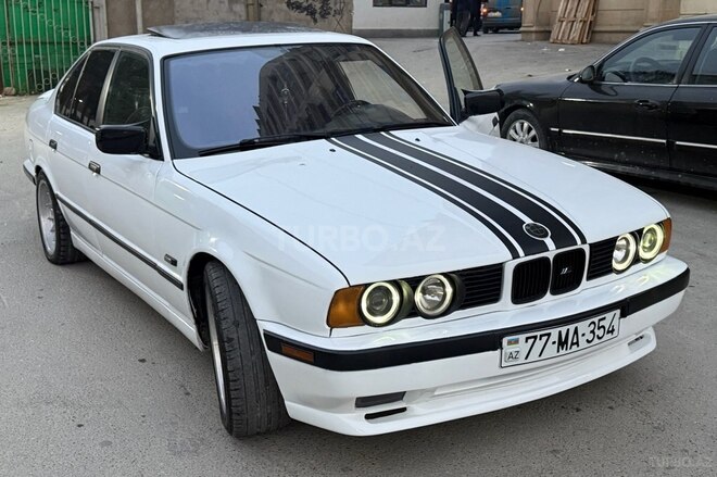 BMW 525 1990, 232,126 km - 2.5 l - Bakı