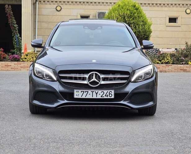 Mercedes C 220 d 2016, 243,300 km - 2.1 l - Bakı