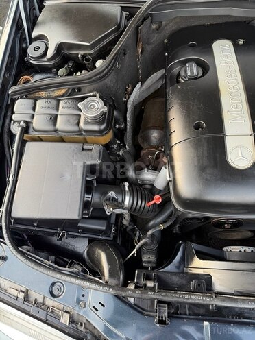 Mercedes C 220 2000, 490,000 km - 2.2 l - Saatlı