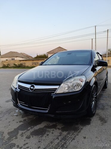 Opel Astra 2008, 267,000 km - 1.3 l - Salyan