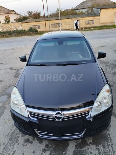 Opel Astra 2008, 267,000 km - 1.3 l - Salyan