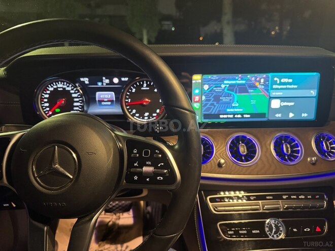 Mercedes E 220 d-6