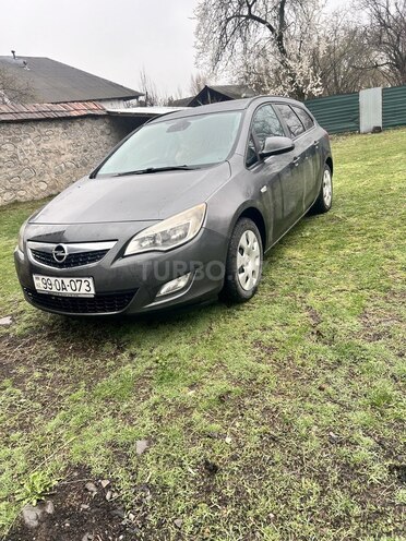 Opel Astra-1