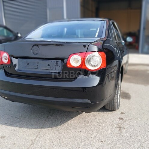 Volkswagen Jetta 2007, 150,000 km - 1.6 l - Bakı