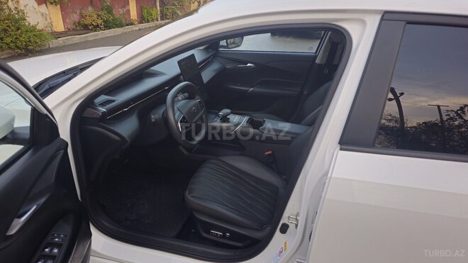 Changan Qiyuan A05 2024, 38,300 km - 1.5 l - Bakı