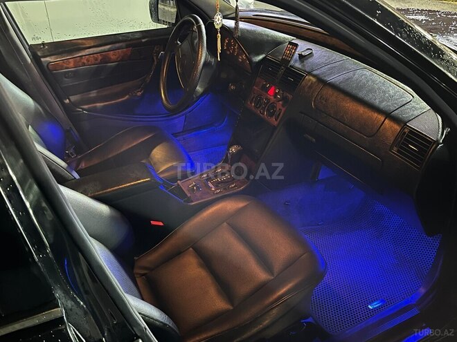 Mercedes C 230 1998, 430,000 km - 2.3 l - Gəncə