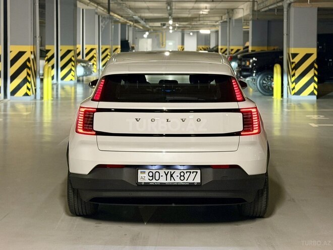Volvo EX30-5