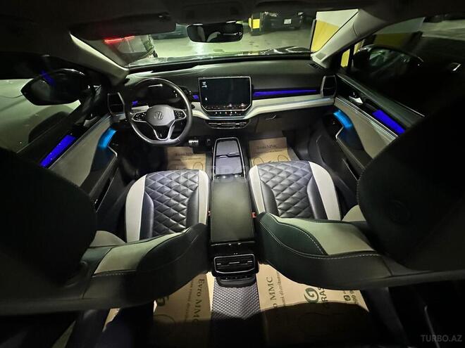 Volkswagen ID.6 Crozz 2022, 52,000 km - 0.0 l - Bakı