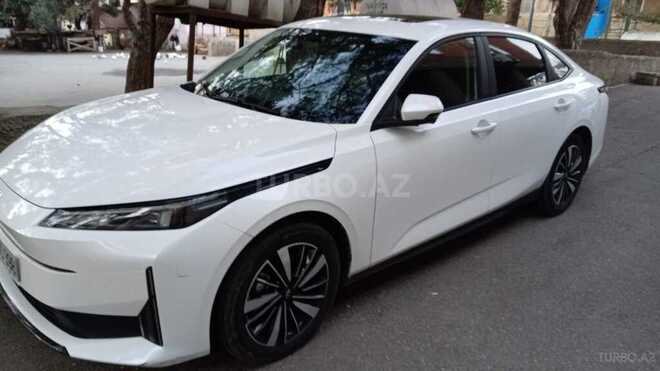 Changan Qiyuan A05 2025, 47,000 km - 1.5 л - Bakı