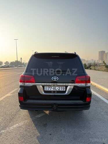 Toyota Land Cruiser 2019, 121,000 km - 4.0 l - Bakı