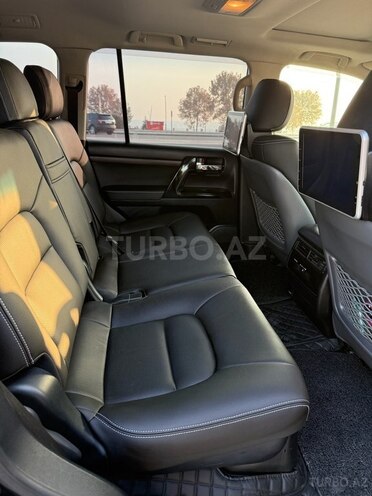 Toyota Land Cruiser 2019, 121,000 km - 4.0 l - Bakı