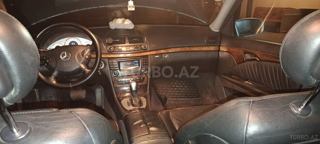 Mercedes E 320 2003, 328,000 km - 3.2 l - Ağcabədi