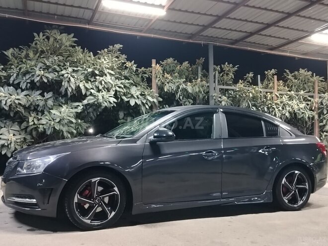 Chevrolet Cruze 2011, 278,400 km - 1.4 л - Gəncə
