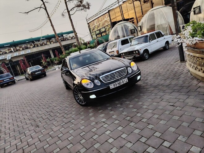 Mercedes E 240 2002, 359,236 km - 2.6 л - Şirvan