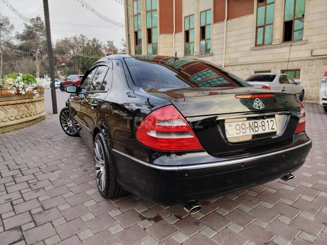 Mercedes E 240 2002, 359,236 km - 2.6 л - Şirvan