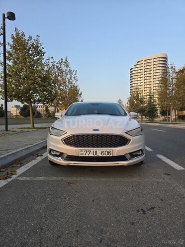 Ford Fusion (North America) 2017, 181,341 km - 2.0 л - Bakı