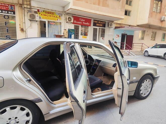 Mercedes C 200 1998, 395,468 km - 2.0 l - Bakı
