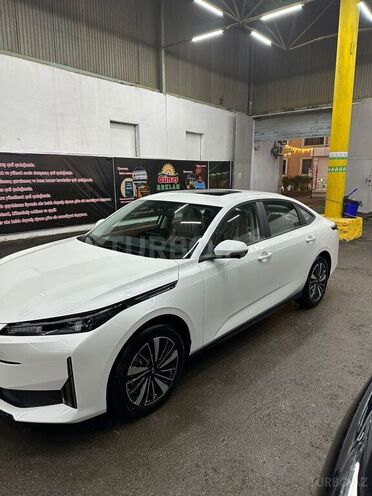 Changan Qiyuan A05 2025, 0 km - 1.5 л - Bakı