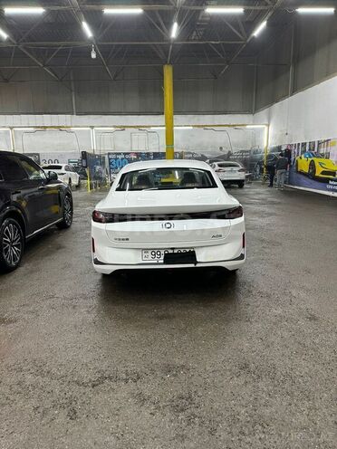 Changan Qiyuan A05 2025, 0 km - 1.5 л - Bakı