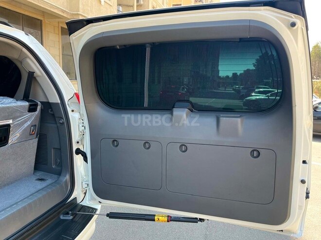 Toyota Land Cruiser Prado 2012, 159,000 km - 2.7 л - Bakı