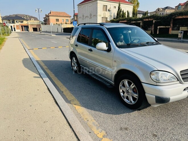 Mercedes ML 320 2000, 359,000 km - 3.2 l - Bakı