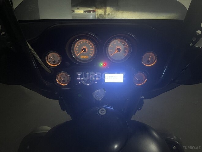 Harley-Davidson FLHX Street Glide 2010, 35,000 km - 1.6 l - Bakı