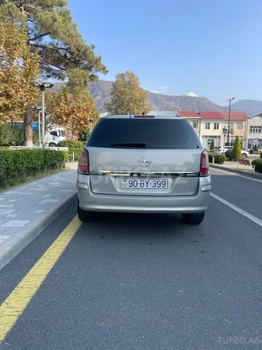 Opel Astra 2008, 303,000 km - 1.4 l - Balakən