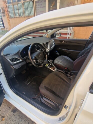 Hyundai Accent 2018, 98,000 km - 1.6 l - Bakı