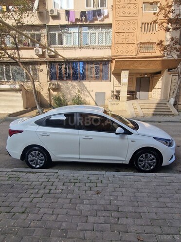 Hyundai Accent 2018, 98,000 km - 1.6 l - Bakı