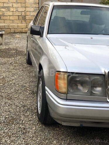Mercedes 200 E 1991, 267,000 km - 2.0 l - Xırdalan